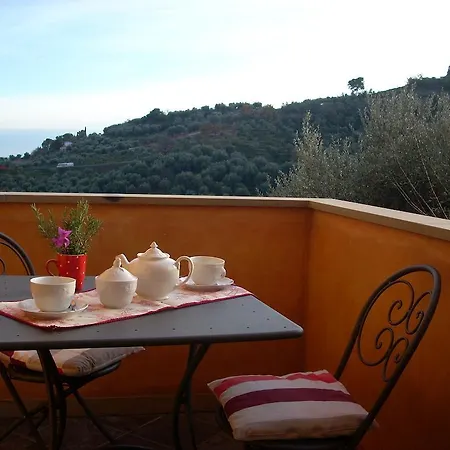 בית חווה Agriturismo Borgo Muratori *