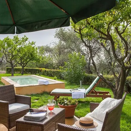 בית חווה Agriturismo Borgo Muratori דיאנו מרינה